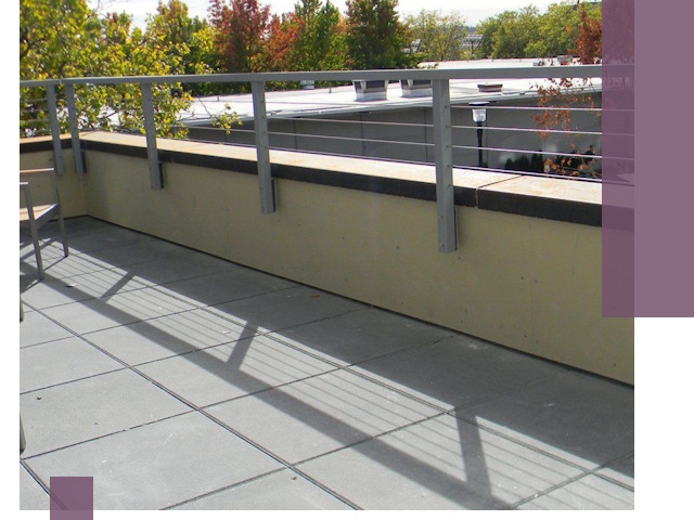 Металлические парапеты под ключ в Сибае: монтаж и изготовление