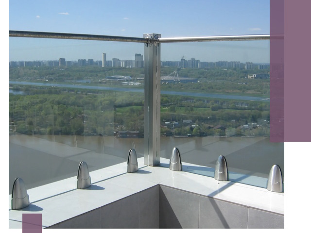 Стеклянные парапеты премиум класса в Сибае для домов и бизнесов