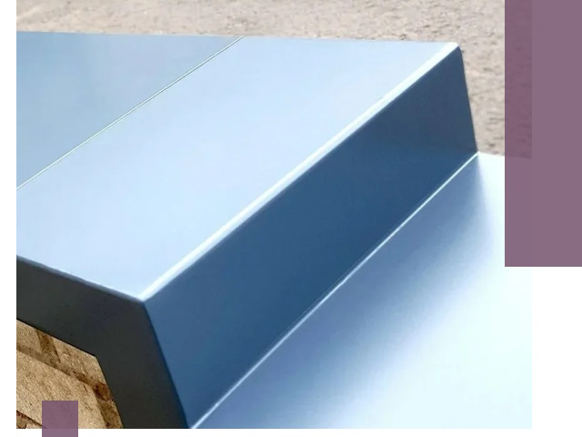 Крышки на парапет в Сибае: изготовление и монтаж под ключ